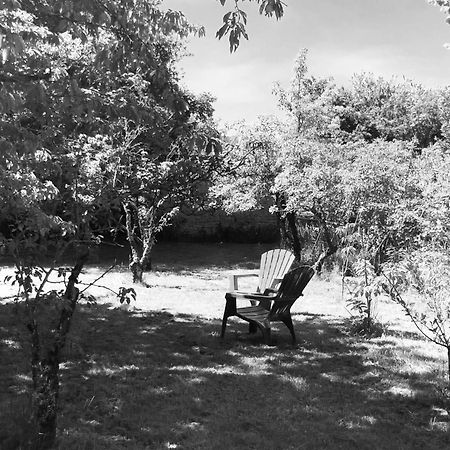 Saint-Pierre-en-Auge Par La Dives Bed & Breakfast エクステリア 写真